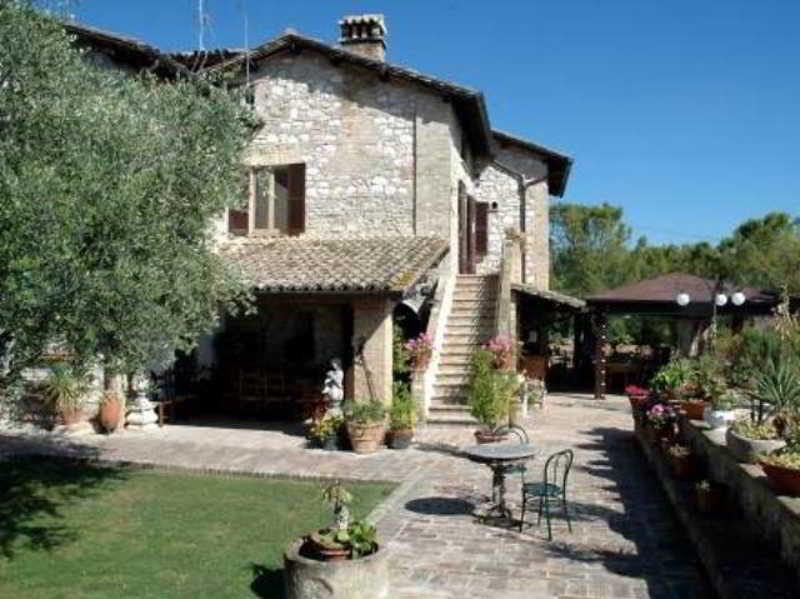 Country House Tre Esse Assisi Kültér fotó