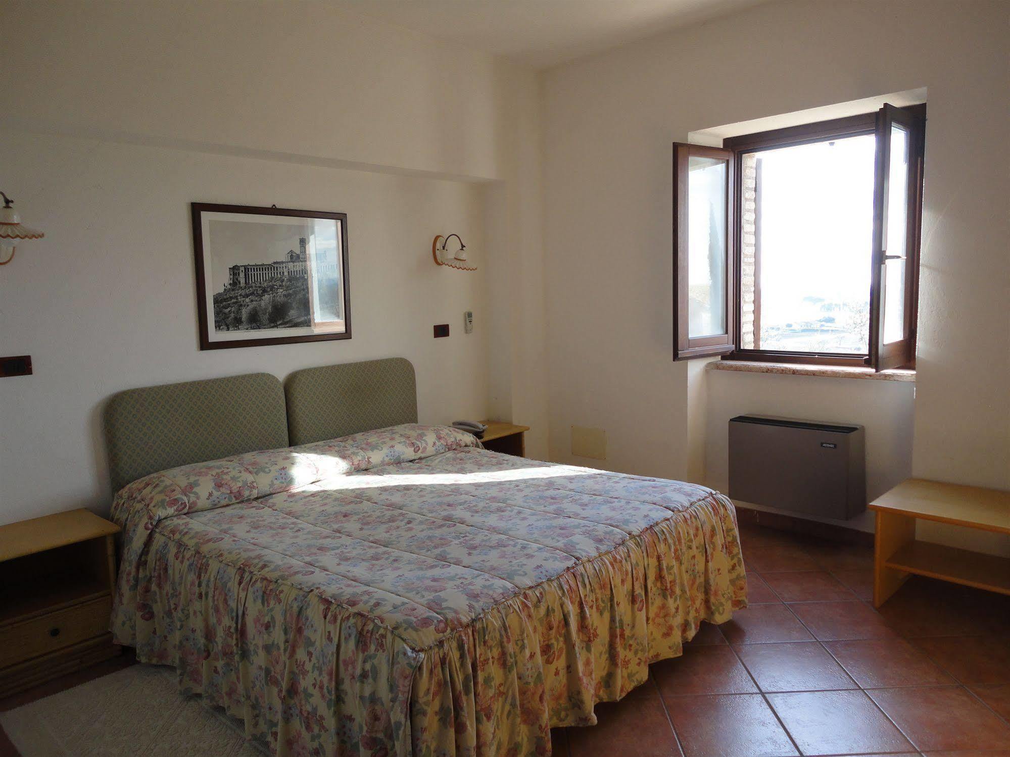 Country House Tre Esse Assisi Kültér fotó
