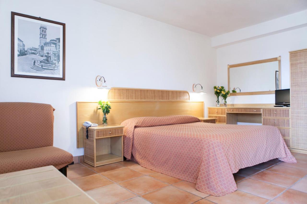 Country House Tre Esse Assisi Kültér fotó